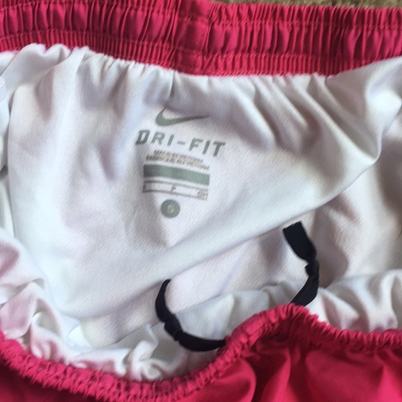 Nike shorts - Picture 3 of 4